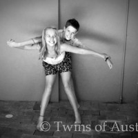 Fraternal Twins – Ellie & Callum